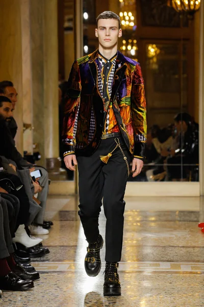 Look 41